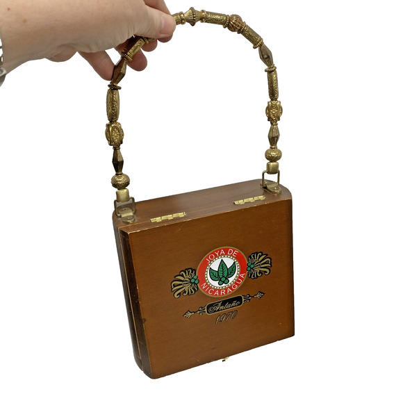 Vintage 1970's Cigar Box Purse Wood Case with Gold Beaded Top Loop Handle FLAW - Picture 10 of 13